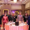 Đại diện lãnh đạo Bộ Quốc phòng và Bộ An ninh Lào, lãnh đạo các Tổng Cục, Cục của Bộ Quốc phòng Lào; Tùy viên Quốc phòng các nước tại Lào đã tham dự lễ kỷ niệm. (Ảnh: Phạm Kiên/TTXVN)