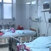 Các bệnh nhi đang được điều trị tích cực tại Bệnh viện Nhi Thanh Hóa. (Ảnh: Khiếu Tư/TTXVN)