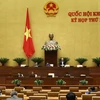 Phó Chủ tịch Quốc hội Uông Chu Lưu điều hành phiên họp. (Ảnh: Văn Điệp/TTXVN)