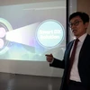 Đại diện Namutech Jeong Cheol đang công bố giải pháp Smart DX Solution tại cuộc họp báo CES.