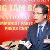 Thứ trưởng Bộ Ngoại giao Đặng Minh Khôi trả lời phỏng vấn cơ quan thông tấn, báo chí. (Ảnh: TTXVN)
