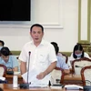 Thành viên Ủy ban bầu cử Thành phố Hồ Chí Minh phát biểu tại phiên họp. (Ảnh: Xuân Khu/TTXVN)