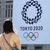 Biểu tượng Thế vận hội mùa Hè Tokyo 2020 tại Tokyo, Nhật Bản. (Ảnh: AFP/TTXVN)