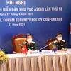 Thượng tướng Hoàng Xuân Chiến tham dự hội nghị tại điểm cầu Việt Nam. (Nguồn: Bộ Quốc phòng)