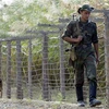Lính biên phòng Tajikistan tuần tra tại khu vực biên giới. (Ảnh: AFP/TTXVN)