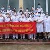 Đoàn cán bộ y tế Bệnh viện Đa khoa huyện Thường Tín lên đường hỗ trợ Hà Nam chống dịch. (Ảnh: Sở Y tế)