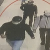 Ba nghi phạm trong vụ việc được camera ghi lại. 