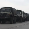 Xe quân sự của Nga được triển khai ở vùng Rostov, miền Nam Nga, giáp với Cộng hòa nhân dân Donetsk (DPR) tự xưng ở miền Đông Ukraine, ngày 23/2/2022. (Ảnh: AFP/TTXVN)
