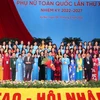 Ban Chấp hành Trung ương Hội Liên hiệp Phụ nữ Việt Nam khóa XIII ra mắt Đại hội. (Ảnh: Lâm Khánh/TTXVN)