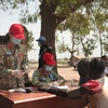 Một hoạt động của các bác sỹ bệnh viện dã chiến cấp 2 số 3 tại Nam Sudan. (Nguồn: BVDC2.3)
