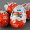 Trứng chocolate Kinder Surprise. (Nguồn: Sky News)