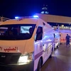 Hội Chữ thập Đỏ Liban đã điều động hơn 10 xe cứu thương đến cảng Tripoli. (Nguồn: EPA)