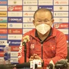 Huấn luyện viên trưởng đội tuyển U23 Việt Nam Park Hang-seo trả lời tại cuộc họp báo sau trận đấu. (Ảnh: Minh Quyết/TTXVN)
