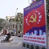Pano chào mừng Đại hội đại biểu toàn quốc lần thứ XIII của Đảng trên phố Nguyễn Du, Hà Nội. (Ảnh: Hoàng Hiếu/TTXVN)