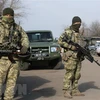 Quân nhân Ukraine tại một trạm gác ở thị trấn Zolote, vùng Lugansk, miền Đông Ukraine. (Ảnh: AFP/TTXVN)