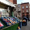 Thực phẩm được bày bán tại Brussels, Bỉ. (Ảnh: AFP/TTXVN)