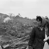 Khu phố Khâm Thiên (Hà Nội) bị máy bay B.52 của Mỹ ném bom tàn phá (26/12/1972). Bom đạn Mỹ đã giết và làm bị thương 2.579 người, trong đó có 1.318 người chết. (Ảnh: Văn Bảo/TTXVN)