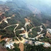 Khu mỏ khai thác quặng chì kẽm được cấp phép khai thác tại xã Trung Minh, huyện Yên Sơn, tỉnh Tuyên Quang. (Ảnh: Quang Cường/TTXVN)