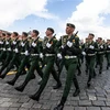 Lực lượng quân nhân Nga tham gia lễ duyệt binh kỷ niệm 77 năm Chiến thắng phátxít (1945-2022) trên Quảng trường Đỏ ở Moskva, ngày 9/5/2022. (Ảnh: THX/TTXVN)