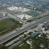 Nút giao thông Liêm Tuyền thuộc thành phố Phủ Lý, tỉnh Hà Nam là điểm kết nối giao thông quan trọng của tỉnh Hà Nam với các tỉnh trong vùng đồng bằng sông Hồng. (Ảnh: Vũ Sinh/TTXVN)