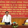 Ông Phan Đình Trạc, Trưởng Ban Nội chính Trung ương, Phó trưởng Ban chỉ đạo Trung ương về phòng, chống tham nhũng, tiêu cực chỉ đạo tại buổi làm việc. (Ảnh: Thanh Tân/TTXVN)