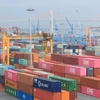 Các container hàng hóa tại Cảng Hải Phòng. (Ảnh: An Đăng/TTXVN)