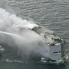 Tàu chở hàng Fremantle Highway bốc cháy. (Nguồn: Taz)