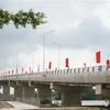 Cầu Cần Giuộc có tổng mức đầu tư 150 tỷ đồng, góp phần kết nối tỉnh Long An với Thành phố Hồ Chí Minh. (Ảnh: Bùi Giang/TTXVN)