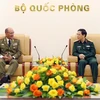 Bộ trưởng Bộ Quốc phòng Phan Văn Giang tiếp Thượng tướng Roberto Legrá Sotolongo. (Ảnh: An Đăng/TTXVN)
