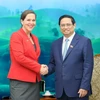 Thủ tướng Phạm Minh Chính tiếp bà Emily Blanchard, Kinh tế trưởng, Thứ trưởng Bộ Ngoại giao Hoa Kỳ. (Ảnh: Dương Giang/TTXVN)