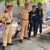 Đối tượng Nguyễn Ngọc Thành bị lực lượng cảnh sát giao thông bắt giữ. (Nguồn: Công an cung cấp)