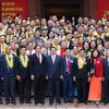 Thủ tướng Phạm Minh Chính với các đại biểu. (Ảnh: An Đăng/TTXVN)