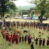 Lễ hội Ariêuping của người Pa Cô. (Ảnh: Hồ Cầu/TTXVN)