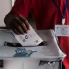 Người dân Cộng hòa Dân chủ Congo bỏ phiếu bầu tổng thống. (Nguồn: DW)