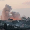 Khói bốc lên sau cuộc không kích của Israel xuống Dải Gaza ngày 4/1/2024. (Ảnh: THX/TTXVN)