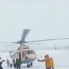 Một số du khách đã được sơ tán bằng trực thăng. (Nguồn: Reuters)