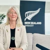 Quyền Đại sứ New Zealand tại Việt Nam Wendy Hinton trả lời phỏng vấn của phóng viên TTXVN. (Ảnh: Việt Đức/TTXVN)