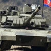 Nhà lãnh đạo Triều Tiên Kim Jong-un lái một chiếc xe tăng mới. (Nguồn: KCNA/AFP)