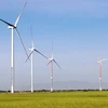 Dự án điện gió Hanbaram tại xã Bắc Phong (Thuận Bắc, Ninh Thuận) đã phát điện thương mại lên lưới điện quốc gia. (Ảnh: Công Thử/TTXVN)