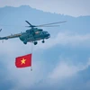 Mãn nhãn phần trình diễn của trực thăng tại Lễ kỷ niệm Chiến thắng Điện Biên Phủ