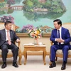 Phó Thủ tướng Trần Hồng Hà tiếp ông La Tất Hùng, Chủ tịch Hội đồng quản trị Tập đoàn Tư vấn Công trình Điện lực Trung Quốc. (Ảnh: Văn Điệp/TTXVN)