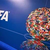 FIFA khuyến khích các liên đoàn thành viên tạo nên một môi trường thân thiện cho gia đình các cầu thủ có con nhỏ. (Ảnh: AFP/TTXVN)