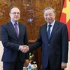 Chủ tịch nước Tô Lâm tiếp Đại sứ Liên bang Nga Gennady Bezdetko. (Ảnh: Nhan Sáng/TTXVN)