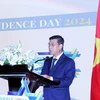 Phó Chủ tịch Ủy ban Nhân dân Thành phố Hồ Chí Minh Nguyễn Văn Dũng phát biểu tại Lễ kỷ niệm. (Ảnh: Xuân Khu/TTXVN)