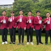 6 học sinh đoạt huy chương và bằng khen. (Ảnh: TTXVN phát)