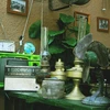 [Photo] Bộ sưu tập kỷ vật thời chiến tại quán Cafe Đó ở Hà Nội