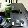 Hà Nội: Bắt giữ hai đối tượng giấu súng, ma túy trên xe ôtô 
