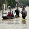 Điện thăm hỏi tình hình lũ lụt ở Serbia, Bosnia-Herzegovina
