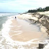 Thừa Thiên-Huế đầu tư 49 tỷ đồng chống xói lở bờ biển