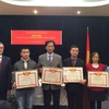 Đại sứ quán Việt Nam gặp đại diện cộng đồng người Việt tại Ukraine 